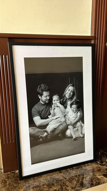 Marco de madera y marialuisa